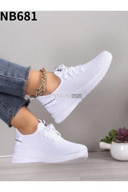 Buty sportowe damskie NB681 WHITE