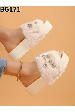 Klapki damskie BG 171 beige
