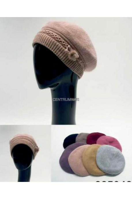 Beret damskie 17