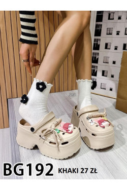 Klapki damskie 36-41 Bg192