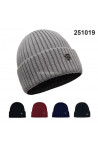 Czapki męskie 251025