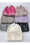 Czapki damskie 31