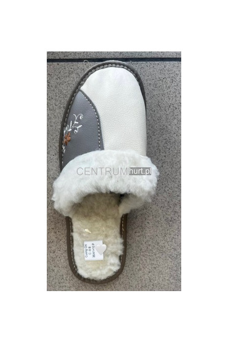 Kapcie damskie ocieplane (36-41)