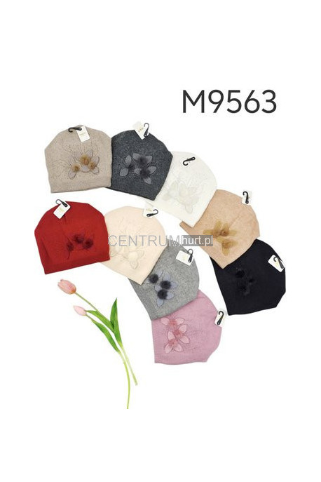 Czapki damska 9555