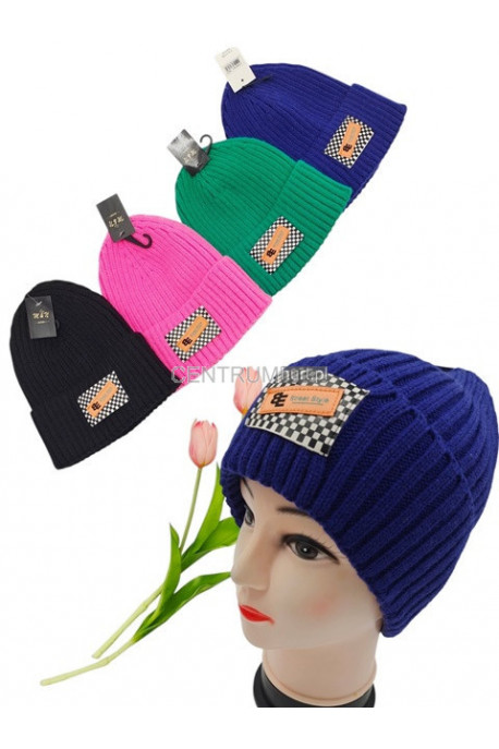 Czapki dziecięce 36