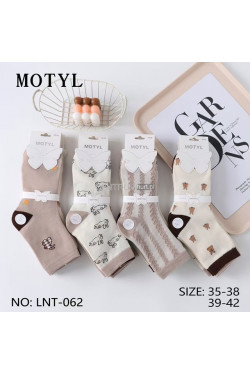 Skarpety damskie (35-42) LNT-062