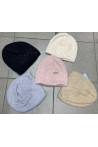 Czapki damskie 98
