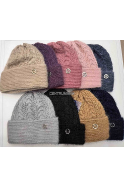 Czapki damskie 3431