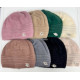 Czapki damskie 34