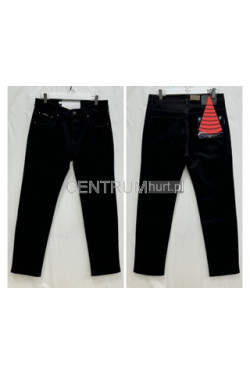 Jeansy KLASYKA CZARNE (32-42 L 32) NA3002