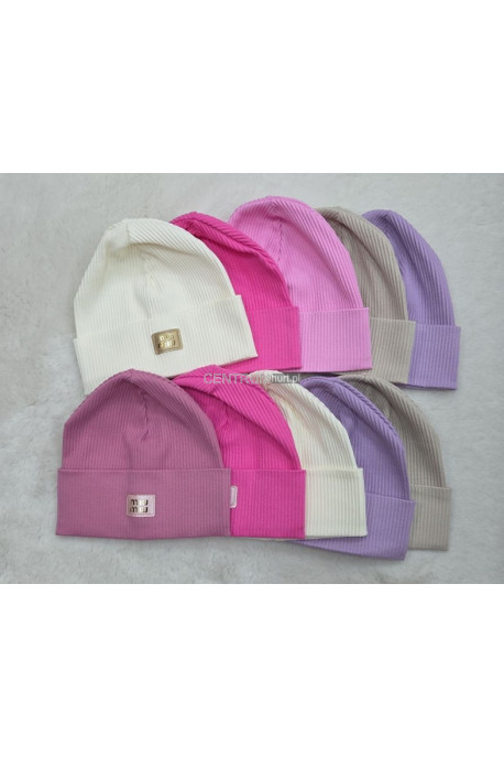 Czapki dziecięce 65