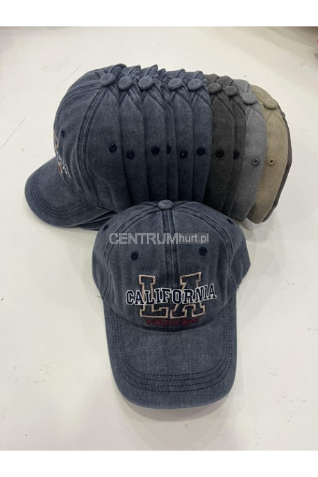 Czapki męskie z daszkiem 52