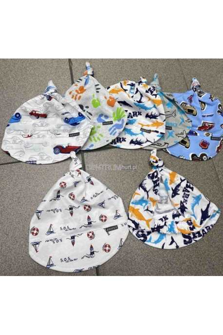 Czapki dziecięce (48-50) 1