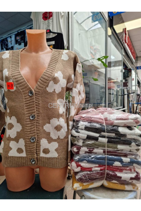 Sweter damski 1