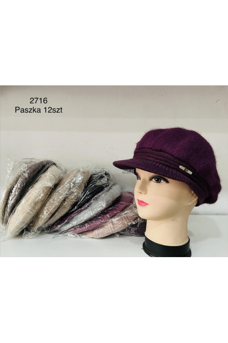Beret damskie 29